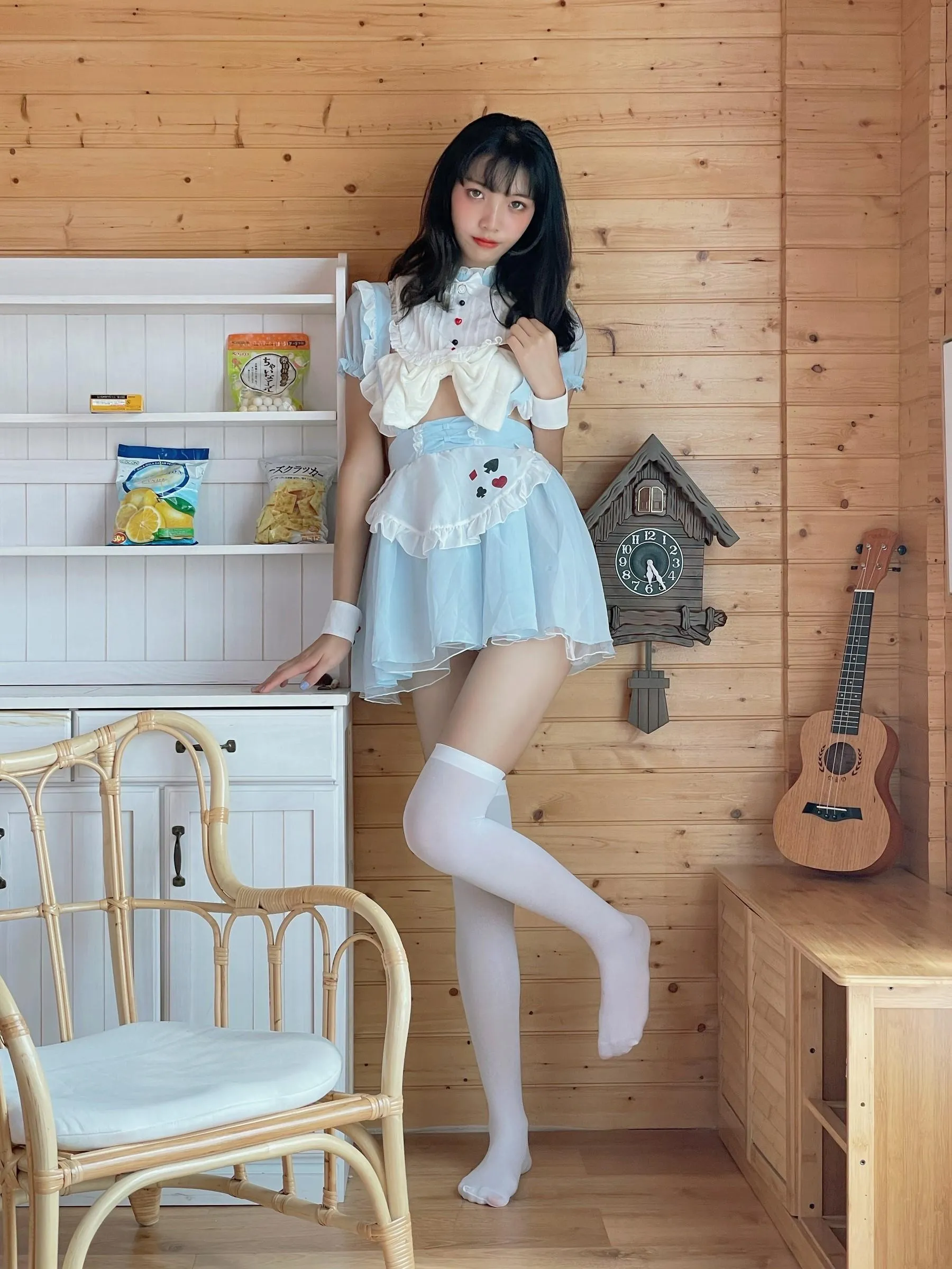 西瓜少女 NO.018 蓝白女仆 [27P]插图